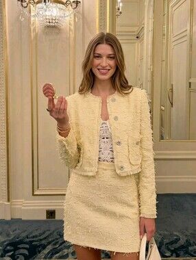 Pre-Fall Romantic Women's Elegant Pale Yellow Tweed Frayed Pearl Buttons Jacket